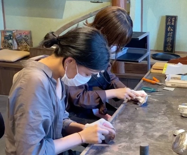 ＜手づくり鋳物体験＞　～防府の鋳物鋳造の歴史に触れよう！～